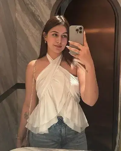 Escorts In Dhandhuka